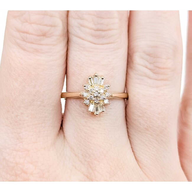 Ring Cocktail .33ctw Round/Baguette Diamonds 14ky Sz8 2.66g 225050012