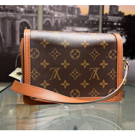 Crossbody Louis Vuitton Mini Dauphine Reverse Monogram M45959 125020010