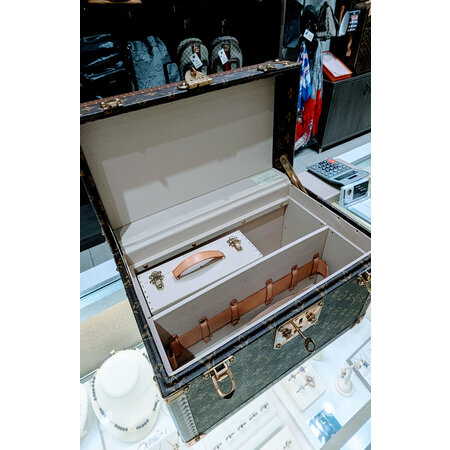 Trunk Louis Vuitton Makeup Travel Monogram 225045003