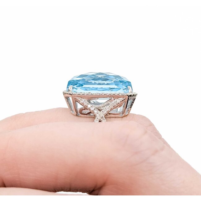 Ring Halo Twist .25ctw Round Diamonds 14ct Topaz 14kw 17.5x14.5 Sz4.5 6.59g 225040051