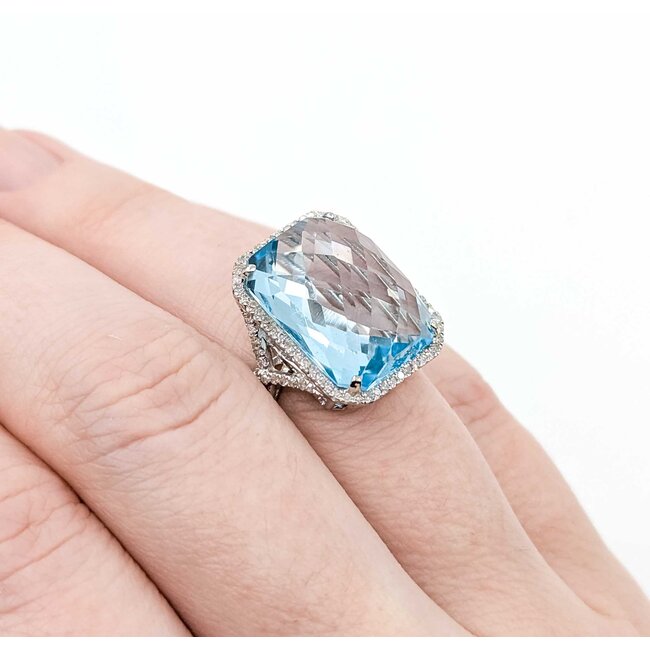 Ring Halo Twist .25ctw Round Diamonds 14ct Topaz 14kw 17.5x14.5 Sz4.5 6.59g 225040051