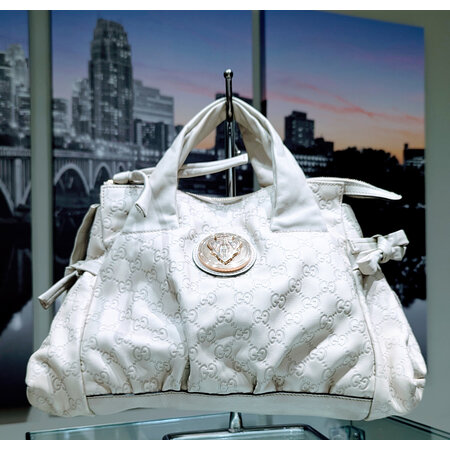 Handbag Louis Vuitton GG Signature Hysteria 125050082