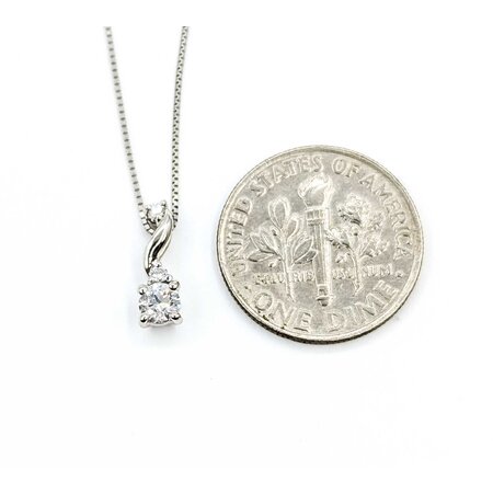 Pendant Teardrop .25ctw Round Diamonds 850pt .5x.12" 15-18" 2.3g 125040056