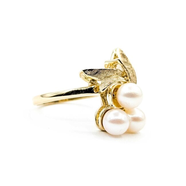 Ring Vintage 5.2-5.5mm Akoya Pearls 10ky Sz7 4.37g 225050004