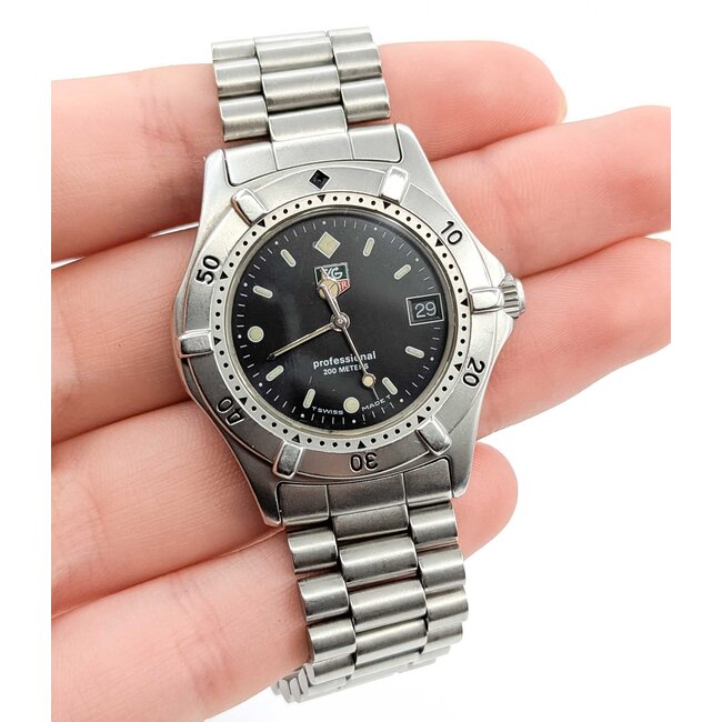 Watch Tag Heuer Professional 200m Black Dial Yr. Early 2000's 33mm Stainless Steel 6.75" 125056002