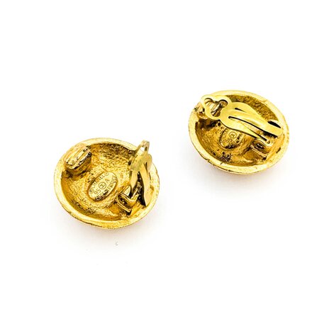 Chanel Coco Mark Round Textured CC Earrings 125050128