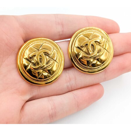 Chanel Coco Mark Matelasse Earrings 125050119