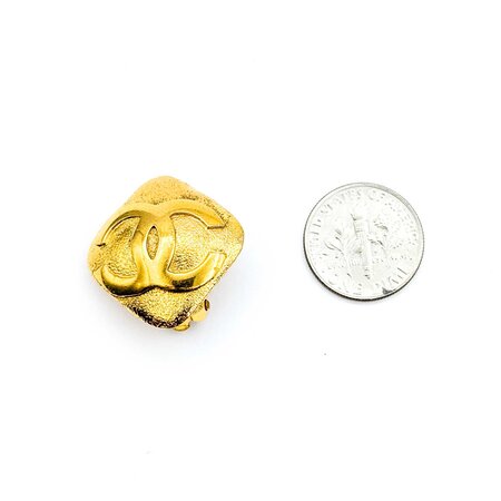 Chanel Coco Mark Square CC Earrings 125050129