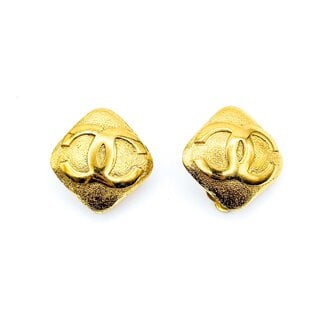 Chanel Coco Mark Square CC Earrings 125050129