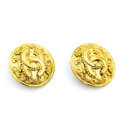 Chanel Coco Mark Round Large CC Grape Vine Earrings 125050124
