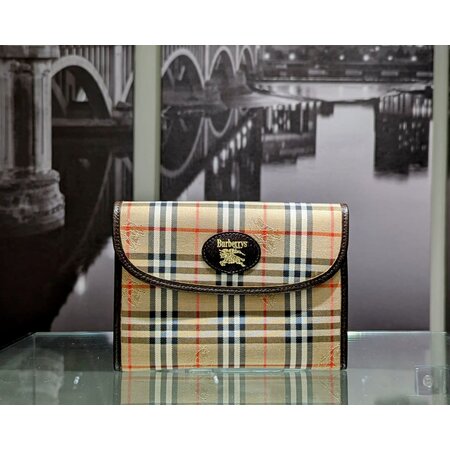 Handbag Burberry Nova Check Shadow Horse Pouch 125050145