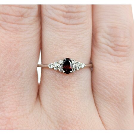 Ring .11ctw Round Diamonds .30ct Garnet 10kw sz7 124110159