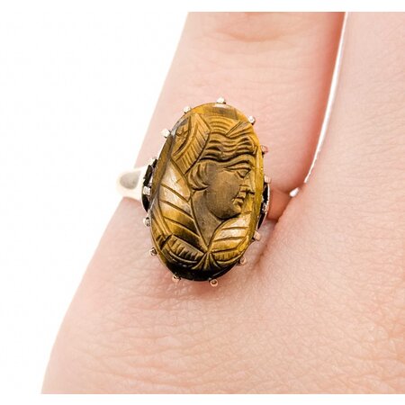 Ring Vintage Carved Figure Tiger Eye 10ky Sz4.75 3.25g 225050054