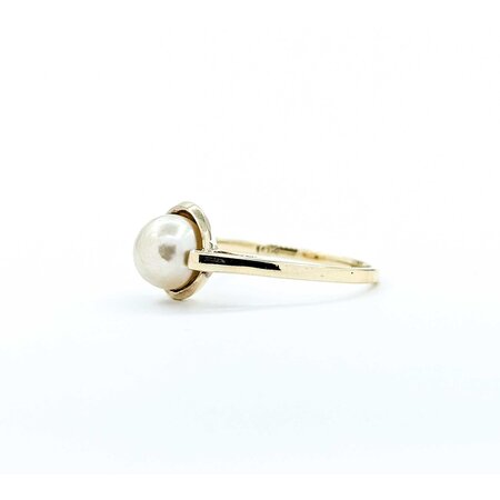 Ring Vintage 6.8mm Pearl 10ky Sz6.5 2.21g 225050029