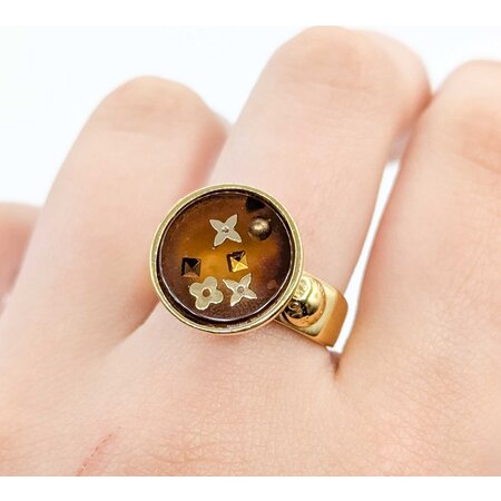 Louis Vuitton Burg LV Colors Ring sz7.75 125050116