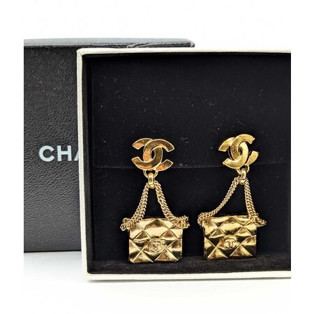 Chanel Coco Mark Dangle Matelasse Earrings 125050135