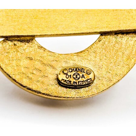 Chanel Coco Faux Pearl Headband Gold Tone 125050136