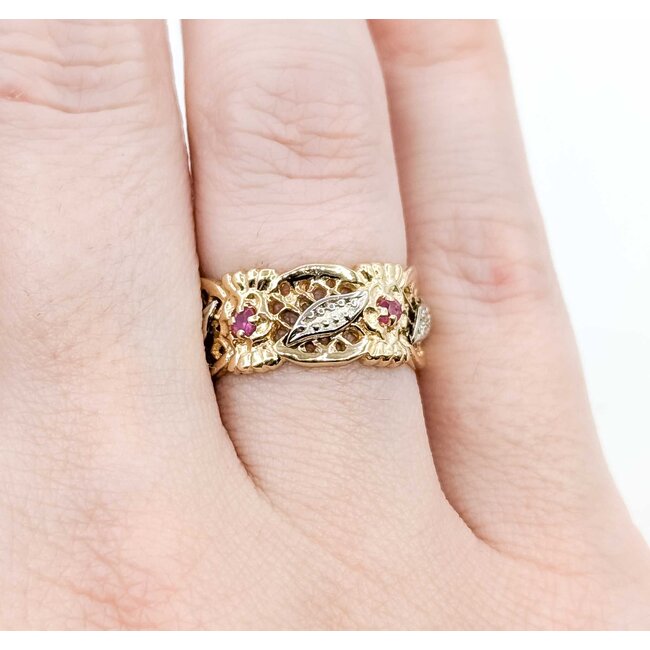 Ring Cross Hatch .10ctw Ruby 14ky Sz6.5 4.81g 225060008