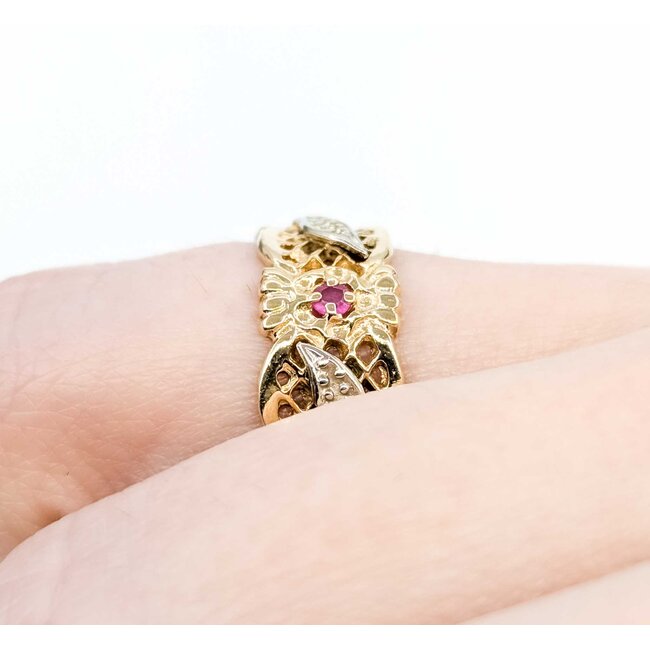 Ring Cross Hatch .10ctw Ruby 14ky Sz6.5 4.81g 225060008
