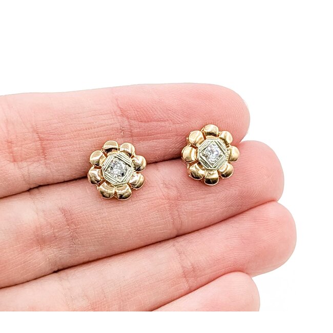 Earrings Floral .20ctw Round Diamonds 14ky 11mm 2.69g 225060012