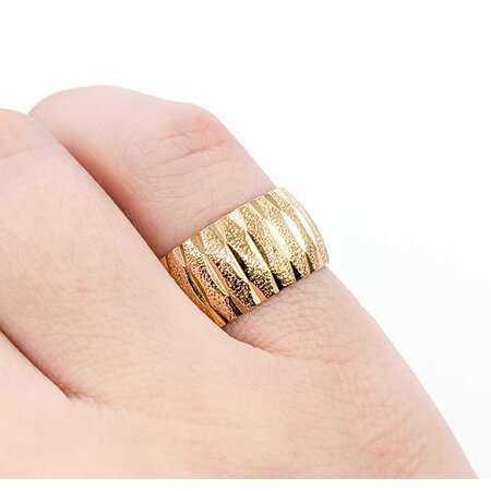 Mike Sjulstad Ring Ribbed Band 14ky 9.5mm Sz5.5 6.85g 225060026