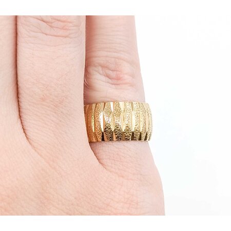 Mike Sjulstad Ring Ribbed Band 14ky 9.5mm Sz5.5 6.85g 225060026