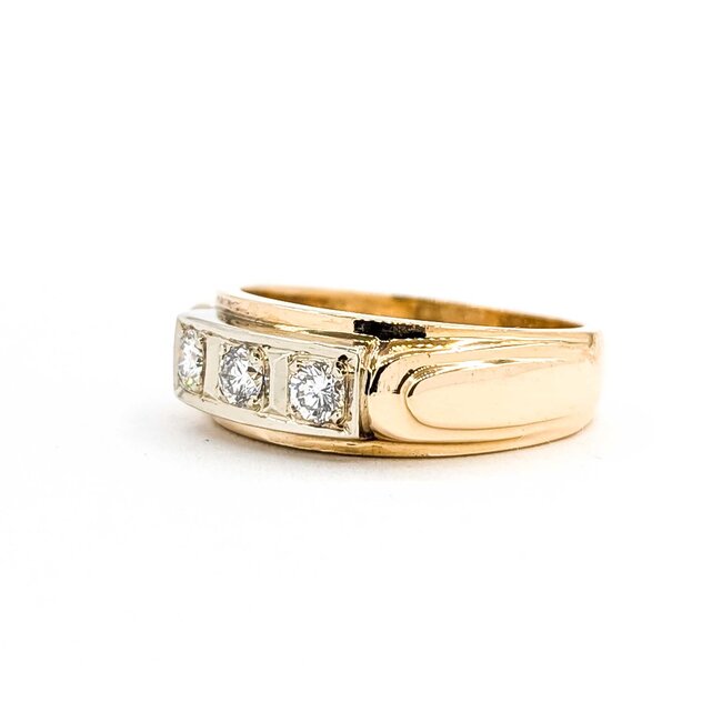 Ring Three Stone 45ctw Round Diamonds 14ky sz9.5 8.34g 225060022