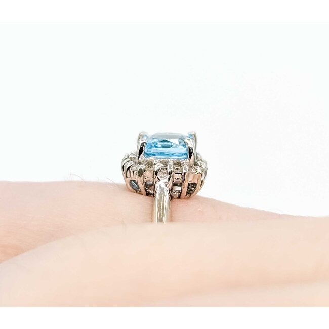 Ring Halo .09ctw Round Diamonds .56ct Blue Topaz 14kw sz4 1.7g 125060049