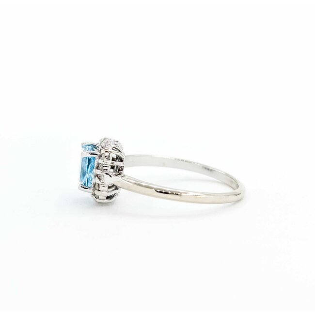 Ring Halo .09ctw Round Diamonds .56ct Blue Topaz 14kw sz4 1.7g 125060049