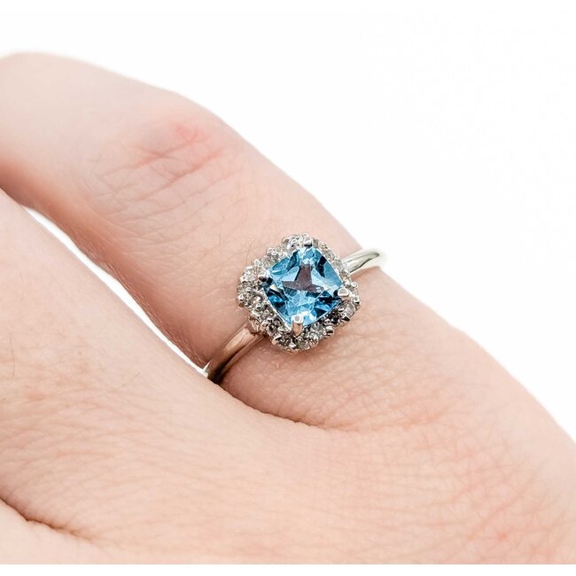 Ring Halo .09ctw Round Diamonds .56ct Blue Topaz 14kw sz4 1.7g 125060049