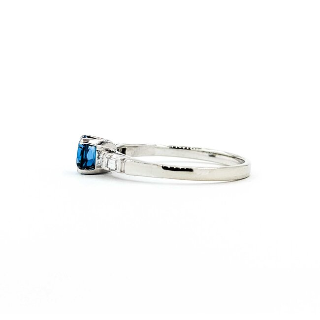 Ring 4 Prong .15ctw Round/Baguette Diamonds .65ct London Blue Topaz 14kw sz9 3.28g 125060050