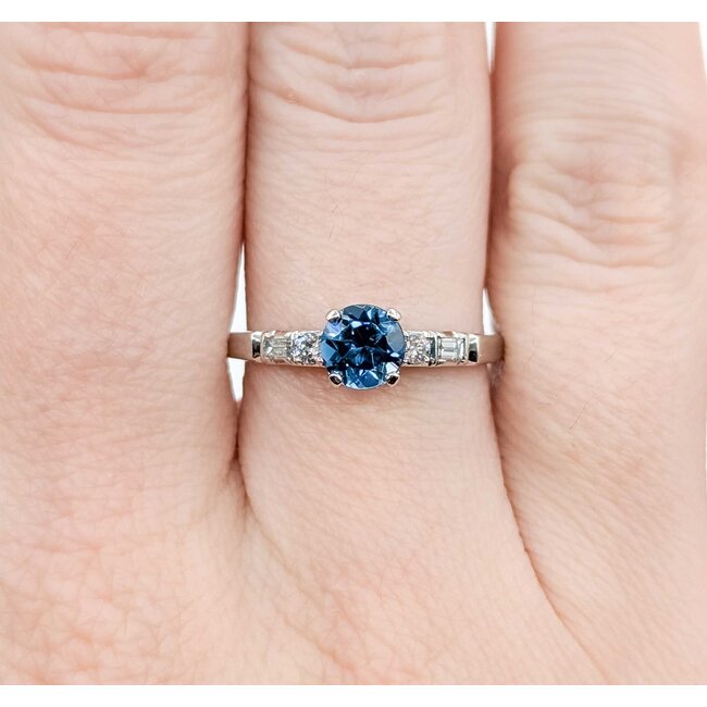 Ring 4 Prong .15ctw Round/Baguette Diamonds .65ct London Blue Topaz 14kw sz9 3.28g 125060050