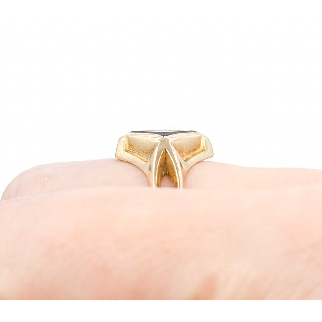 Ring Masonic Synthetic Ruby 10ky 14mm Sz10 5.1g 125062022