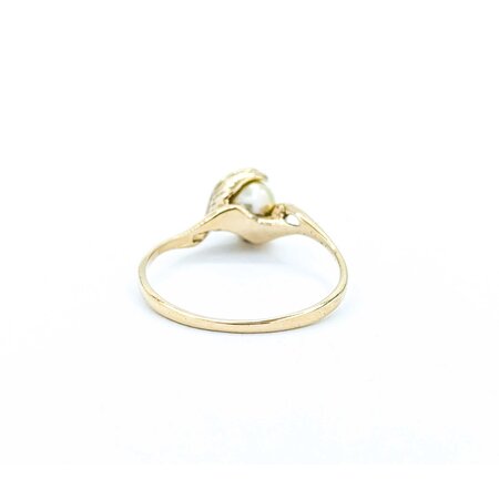 Ring Leaf Motif 5.7mm Akoya Pearl 14ky Sz7 1.73g 225050053