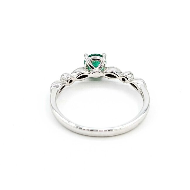 Ring Bezel .06ctw Round Diamonds .45ct Emerald 14kw 5mm sz7 2.14g 125060037
