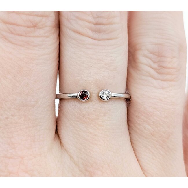 Ring Split Band .05ct Round Diamonds .05ct Garnet 14kw 3mm sz6.5 1.47g 125060039