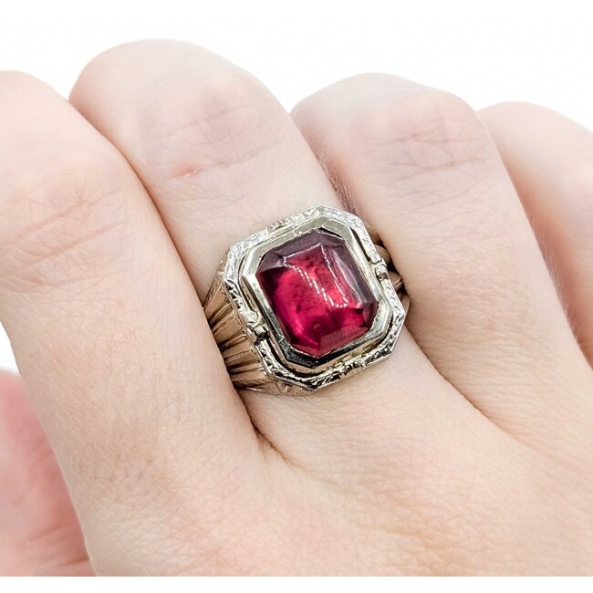 Ring Spinner/Flip "AJE" Engraved 12x10mm Synthetic Cabochon Ruby 14kw 17x15mm Sz12 10.7g 125060085