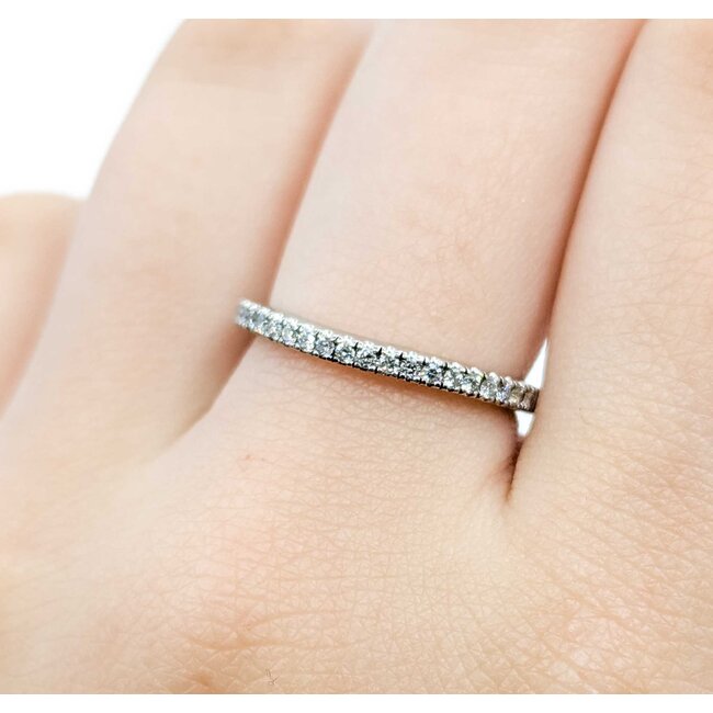 Ring Prong Set .20ctw Round Diamonds Plat 2mm Sz7 4.1g 125060051