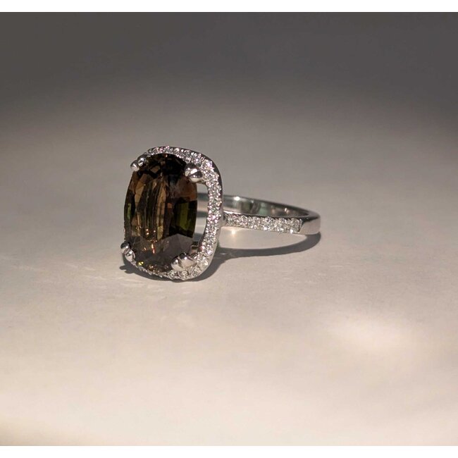 Ring Halo .39ctw Round Diamonds 4.89ct Alexandrite GIA: 5231521444 14kw 14x12mm Sz6.5 3.5g 125060012