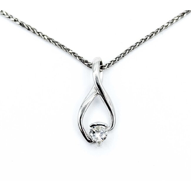 Necklace Solitaire Swirl .20ct Round 14kw 18in 19.7x8.3mm 4.1g 225060033