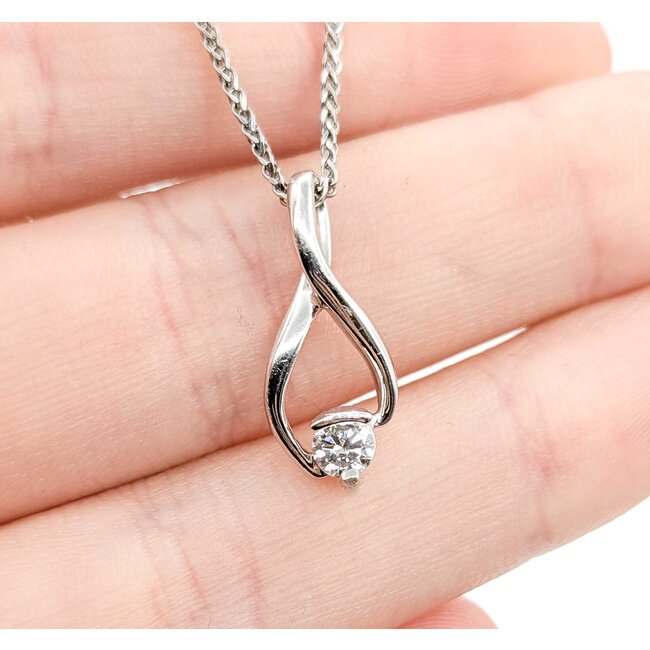 Necklace Solitaire Swirl .20ct Round 14kw 18in 19.7x8.3mm 4.1g 225060033