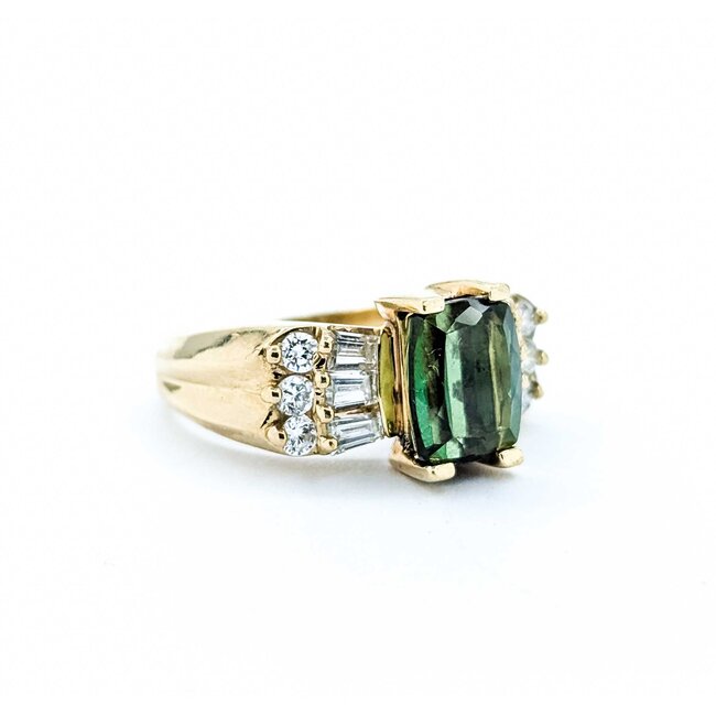 Ring BowTie .75ctw Round & Baguette Diamonds 2.5ct Green Tourmaline 14ky 7.5mm Sz8 7.4g 125060089