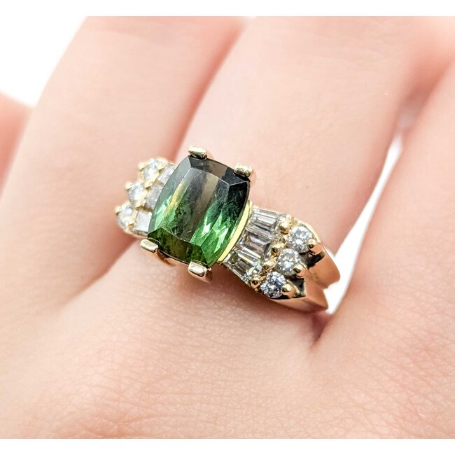 Ring BowTie .75ctw Round & Baguette Diamonds 2.5ct Green Tourmaline 14ky 7.5mm Sz8 7.4g 125060089