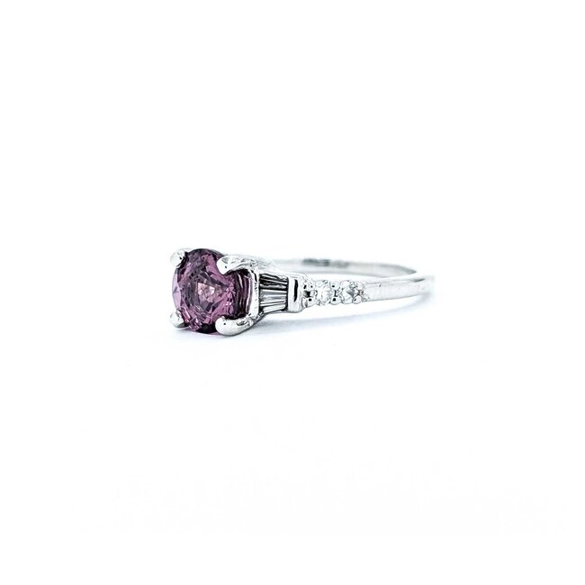 Ring Semi .20ctw Round & Baguette Diamonds 1.30ct Spinel 14kw 3mm Sz6 2.8g 125060060