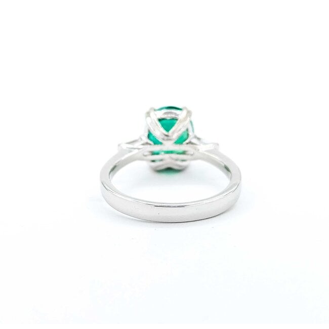 Ring 3-Stone .13ctw Baguette Diamonds 2.86ct Emerald 14kw 9x7.5mm Sz6.5 3.7g 125060021