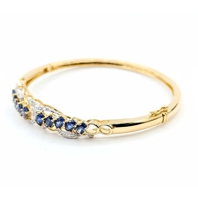 Bangle Twist .50ctw Round Diamonds 3.00ctw Blue Sapphire 18ky 9mm 7.25" 16.92g 225070072