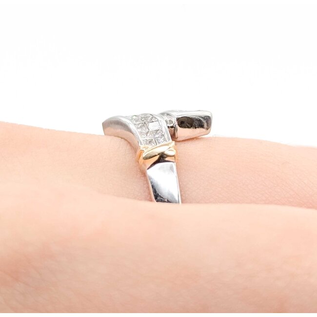 Ring Crossover Invisible Set .65ctw Princess Diamonds 14ktt Sz9.5 4.8g 225070062