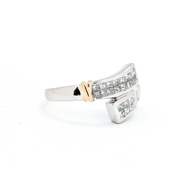 Ring Crossover Invisible Set .65ctw Princess Diamonds 14ktt Sz9.5 4.8g 225070062