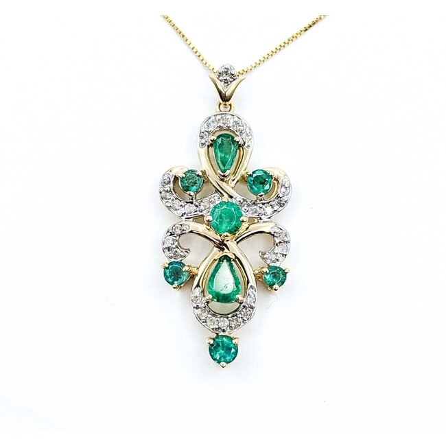 Pendant w/chain Fleur De Lis .50ctw Round Diamonds 1.35ctw Emerald 14ky 1.5x.6" 18" 5.26g 225070071