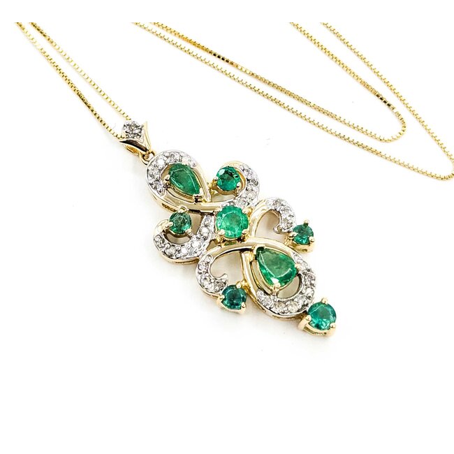 Pendant w/chain Fleur De Lis .50ctw Round Diamonds 1.35ctw Emerald 14ky 1.5x.6" 18" 5.26g 225070071